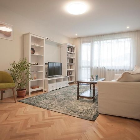 Mladost Business Park Apartment Szófia Kültér fotó